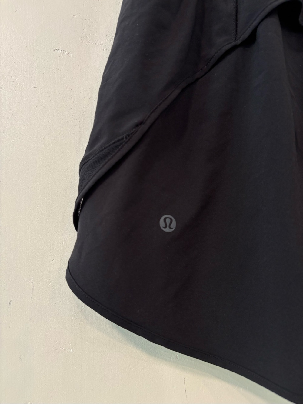 Lululemon Skirt Women’s Size 6 Black Hotty Hot HR Skort Pickleball Tennis Golf - Picture 3 of 4